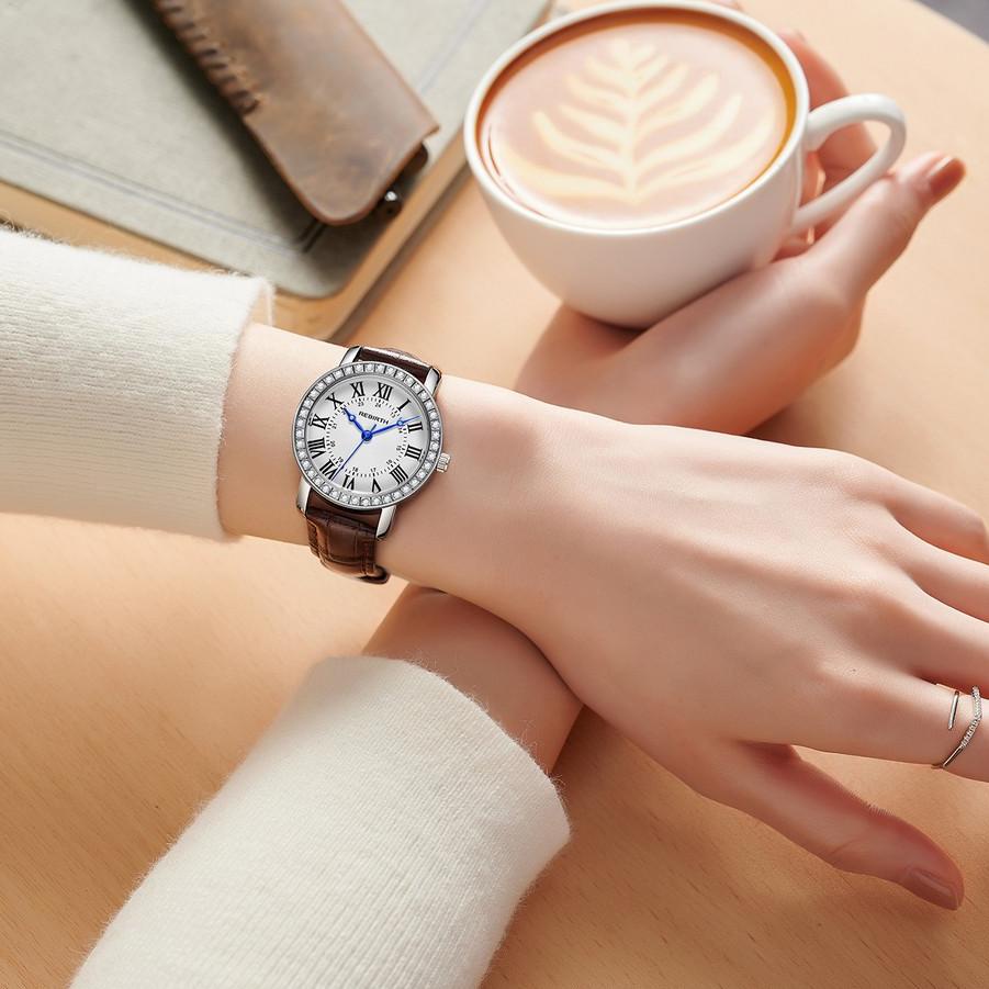 Đồng hồ đeo tay dây da 8 - REBIRTH dành cho nữ
