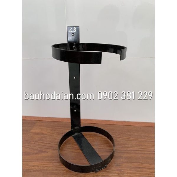 Giá treo bình chữa cháy trên tường cho loại 3kg, 4kg, 5kg, 8kg bột và khí