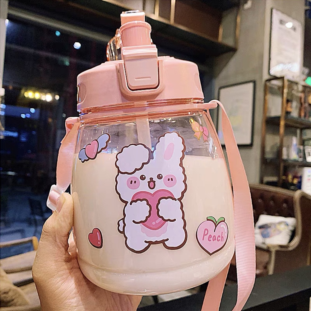 [ MỚI HOT ] Bình Nước Nhựa Cao Cấp Dung Tích 1200ml Có Ống Hút Kèm Dây Đeo Cực Tiện Lợi Xinh Xắn Dễ Thương | BigBuy360 - bigbuy360.vn