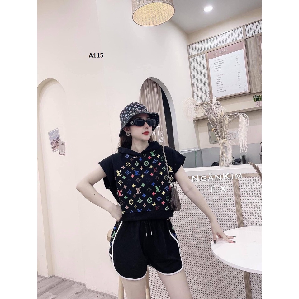 Set bộ thể thao Unisex LV áo thun cộc tay kèm quần đùi A115