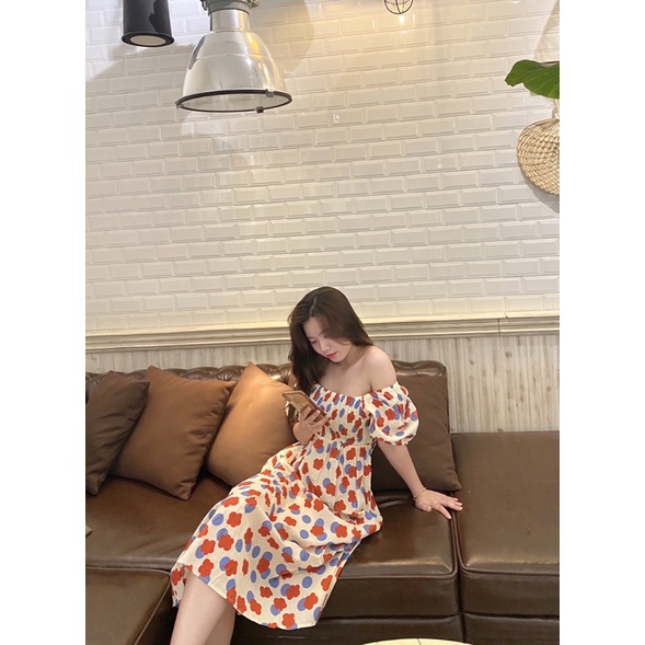Đầm hoa đi biển