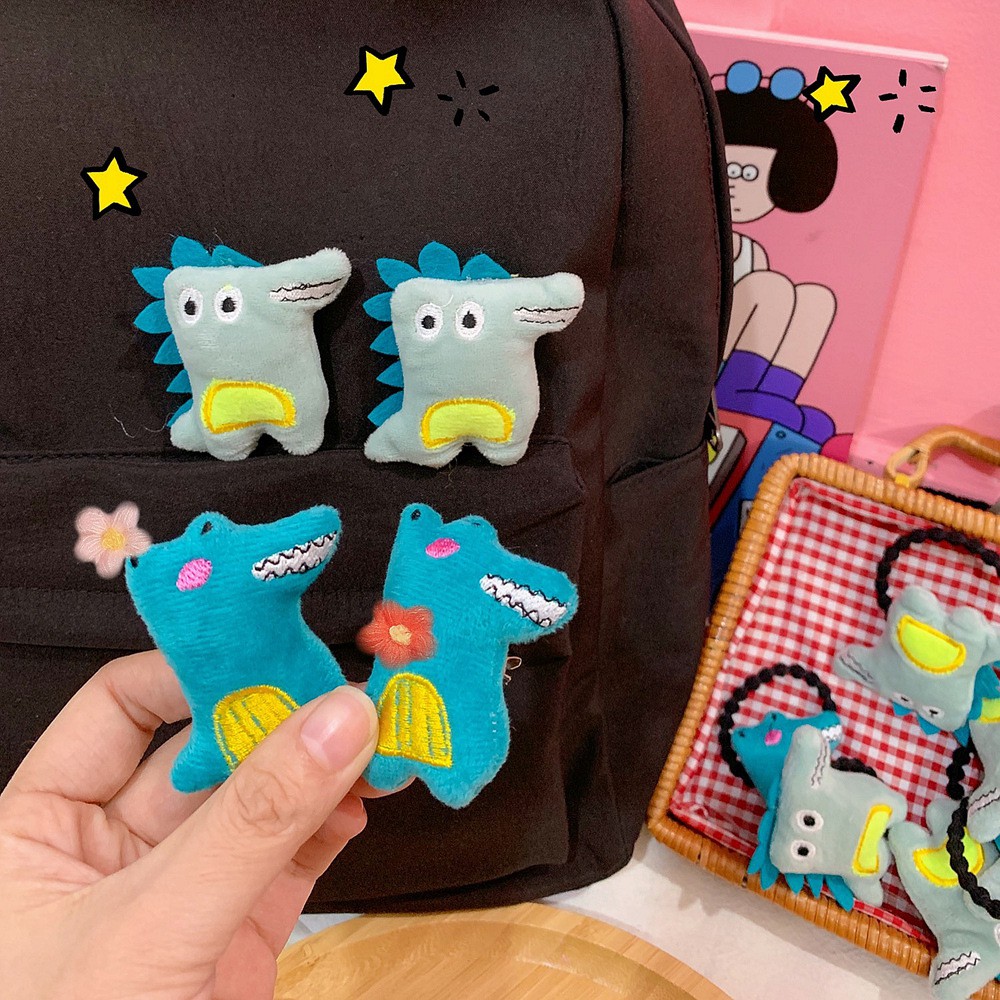 Huy Hiệu Cài Áo, Balo Và Cột Tóc Bằng Bông Hình Cá Sấu