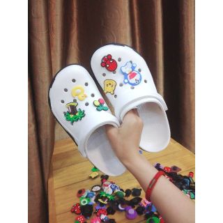 DÉP CROSS TRẮNG ĐẾ ĐEN kèm stick khi mua