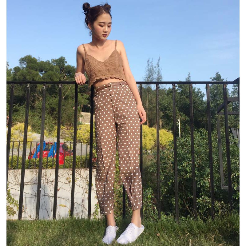 Áo vạt ngắn không tay thiết kế cổ chữ V ngọt ngào cho nữ | BigBuy360 - bigbuy360.vn