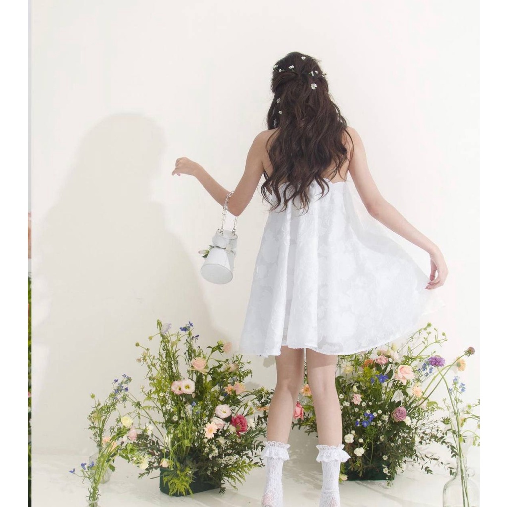 Đầm Yếm Ren Nổi Phom Suông Thiên Nga KC1391