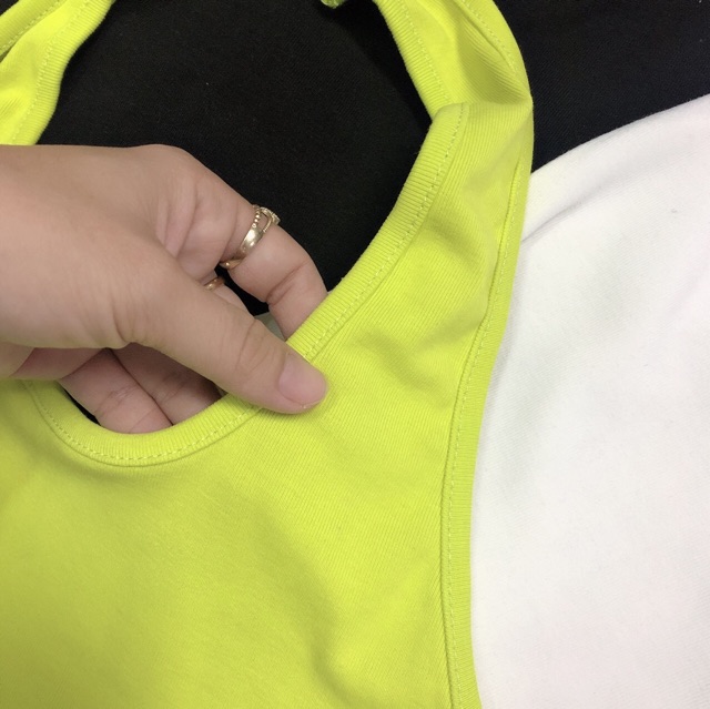 Áo croptop yếm kiểu dây chồng cổ (Video,chất co giãn tốt) | BigBuy360 - bigbuy360.vn