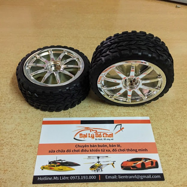 Bánh xe cao su chất lượng cao trục 4mm đường kính 65mm