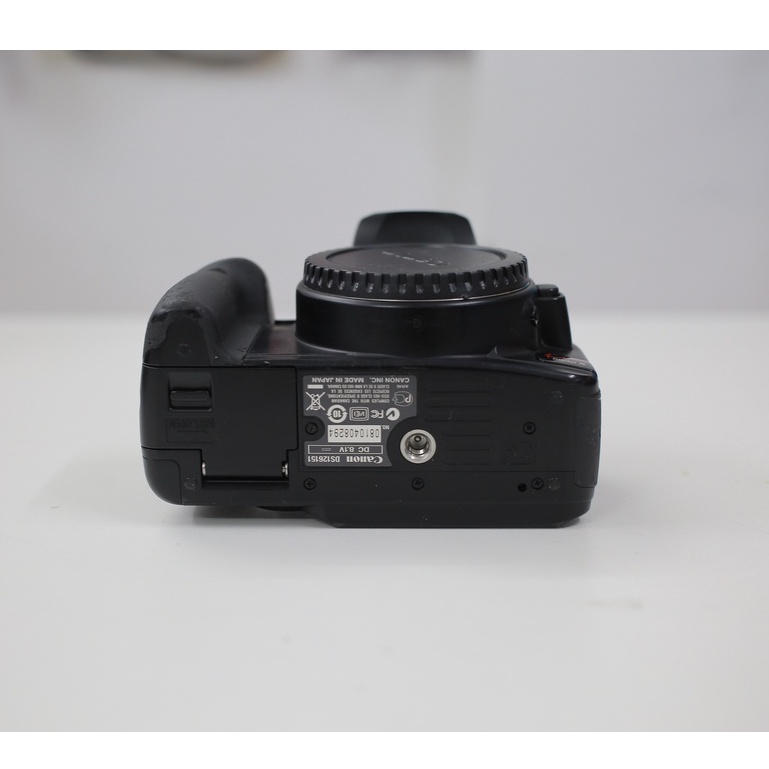 Bộ máy ảnh Canon 400D kèm ống kính 28-80 USM
