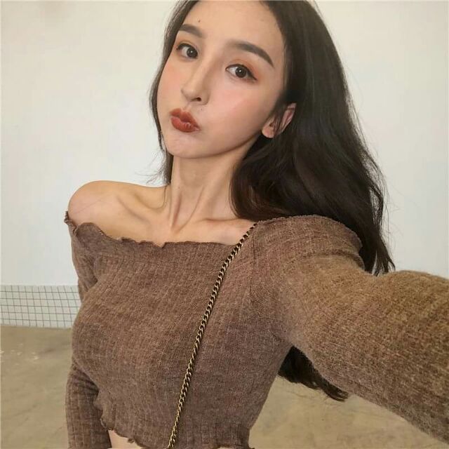 <HÀNG ORDER> THA29 ÁO CROPTOP LEN TRỄ VAI