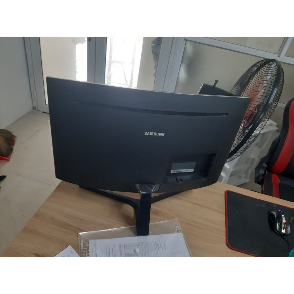 Samsung 27'' 2K 144Hz Cong  LC27JG50 cũ | BigBuy360 - bigbuy360.vn
