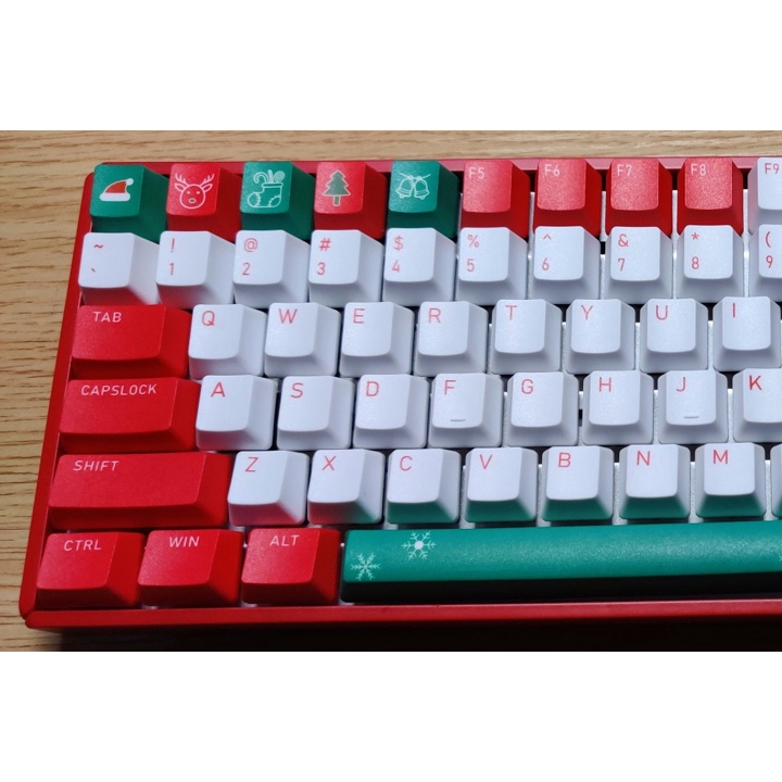 Bàn phím cơ IQunix L80 Christmas Wireless mechanical – Cherry Switch