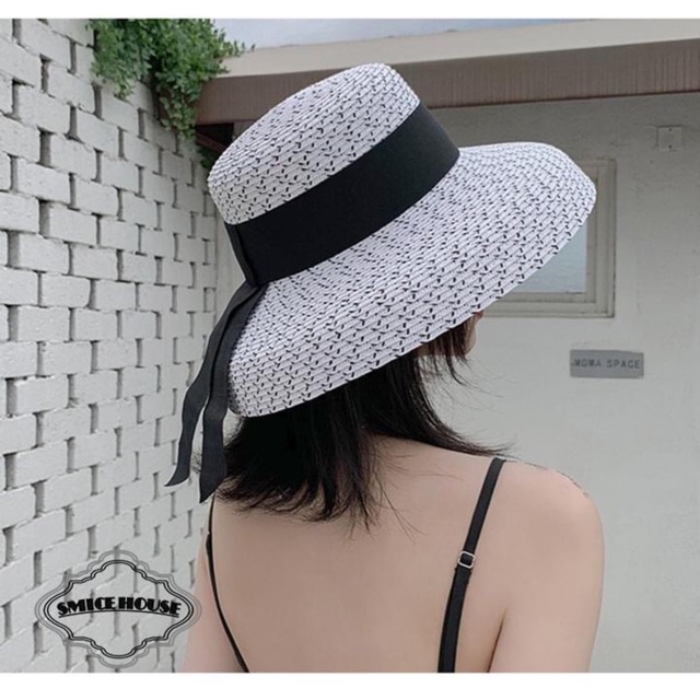 NÓN CÓI CHUÔNG ĐI BIỂN MŨ CHỐNG NẮNG MÙA HÈ KIỂU LỒNG ĐÈN CHO NỮ