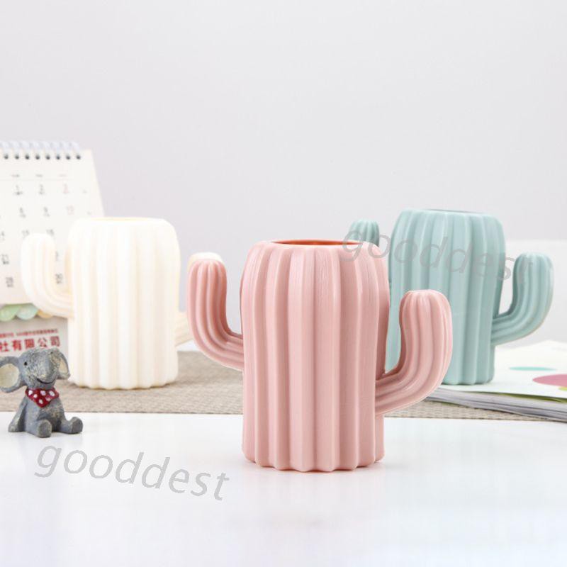 Lọ đựng bút hình cây xương rồng xinh xắn