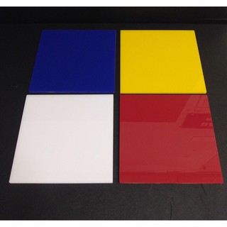 Conbo 2 tấm mica 65x60 cm dày 4.5mm màu trắng sữa