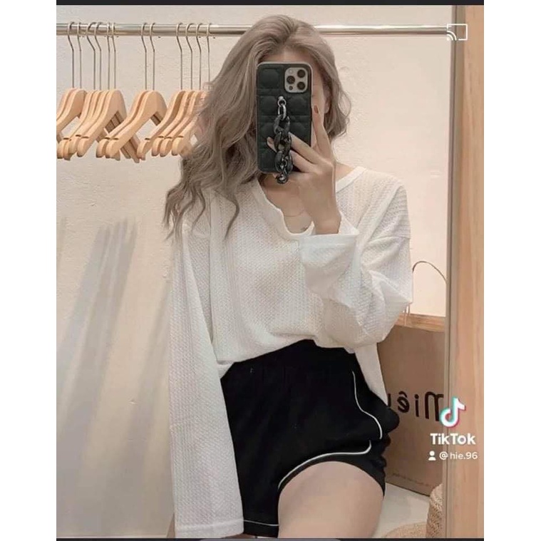 Áo sweater  Áo dài tay nữ PHULA 4 màu thun thu đông phong cách Hàn Quốc Ulzzang ĐEN TRẮNG HỒNG XANH tiểu thư sang chảnh