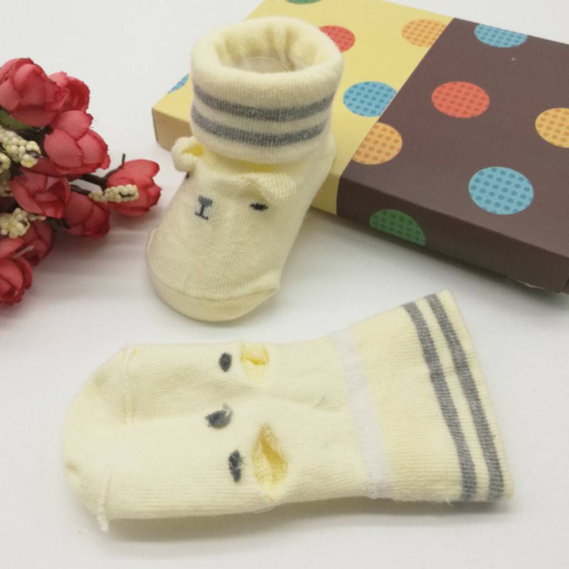 Vớ cotton cổ cao họa tiết dễ thương cho bé