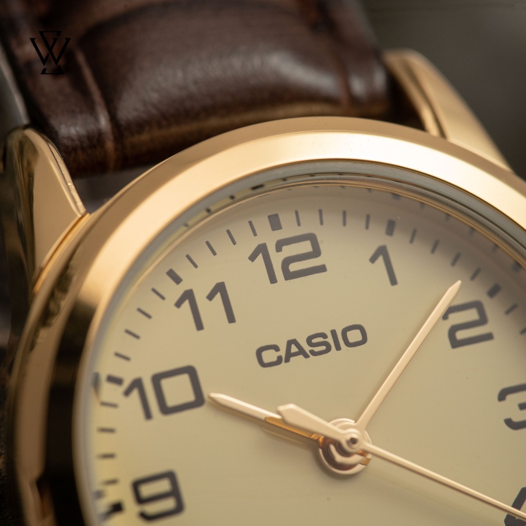 Đồng Hồ Quartz Nữ Casio WATCHSTORE LTP-V001GL-9BUDF Thiết Kế Mặt Tròn Kính Khoáng 25mm, Dây Da, Vỏ Thép Không Gỉ