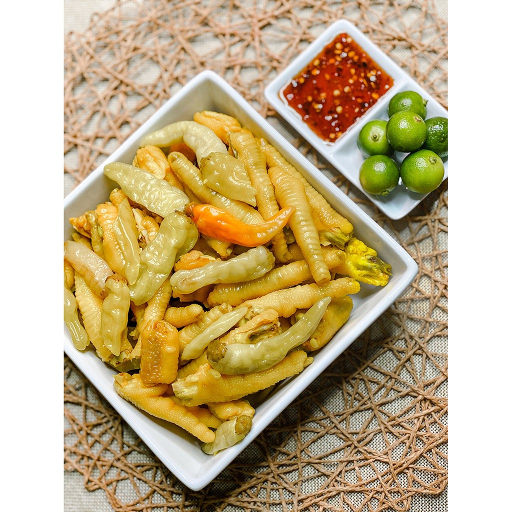 Đồ Ăn Vặt Việt Nam Chân Gà Siêu Cay VuVu Muối Ớt Bếp Cô Hồng Gói 125g | BigBuy360 - bigbuy360.vn