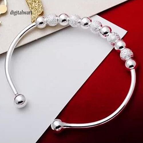 Vòng tay mạ bạc dạng hở thiết kế xỏ 9 hạt châu lấp lánh sang trọng dành cho nữ | BigBuy360 - bigbuy360.vn