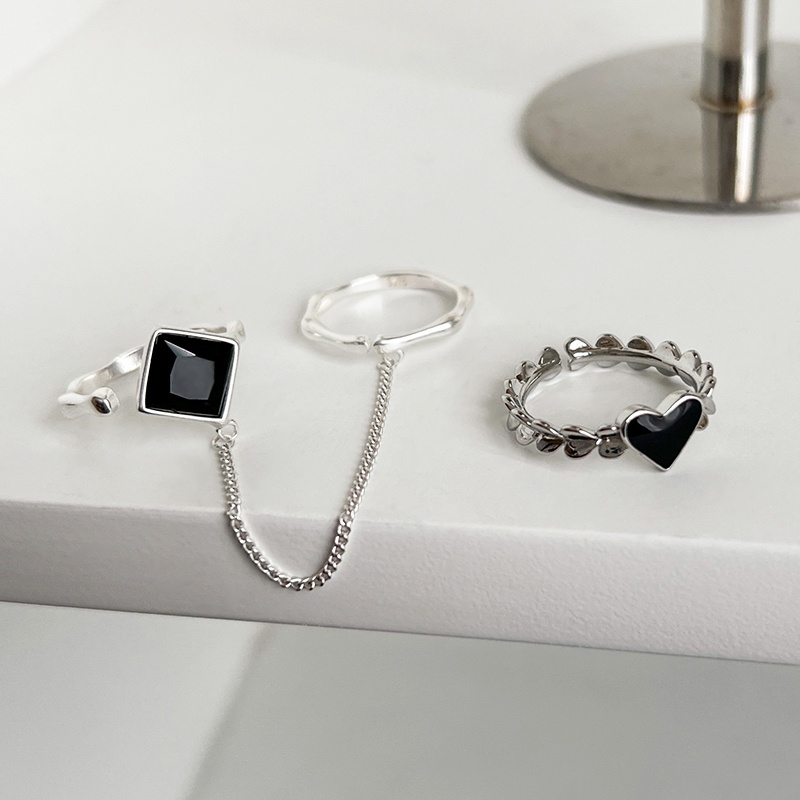 Set Nhẫn Đính Đá Pha Lê Đen Phối Tua Rua Hình Vuông/Trái Tim Thời Trang