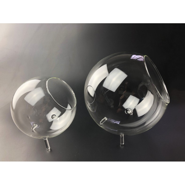 Cầu thủy tinh miệng xiên với đáy chân 3 chấu, đường kính 10cm / 20cm