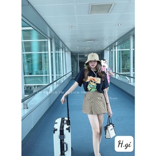 Set áo phông đen chân váy gu chì siêu hot