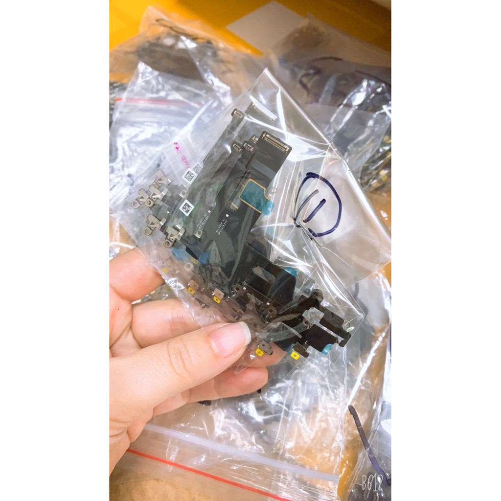 cáp sạc iphone 11 zin bóc máy