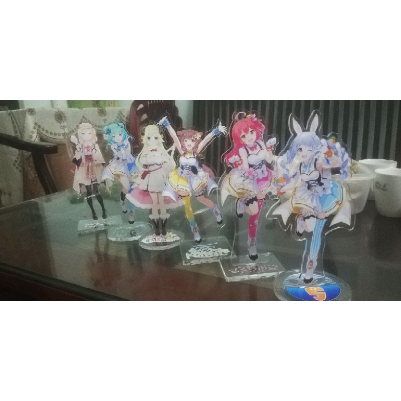 Standee idol Vtuber Hololive bằng nhựa acrylic