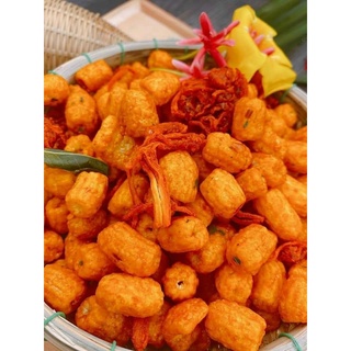 NUI RIM KHÔ BÒ GIÒN RỤM
