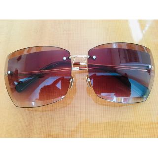 Kính mắt vuông cao cấp