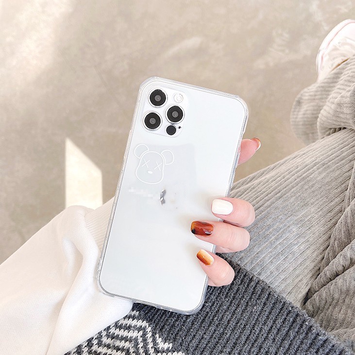 Ốp lưng iphone Kaws tí hon viền trong chống ố 5/5s/6/6plus/6s/6splus/7/7plus/8/8plus/x/xr/xs/11/12/pro/max/plus/promax