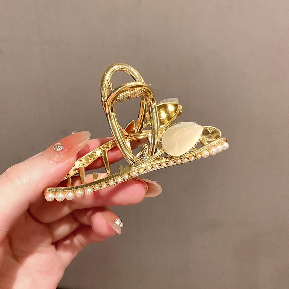 Kẹp Tóc Móng Vuốt Hình Hoa Tulip Ngọt Ngào Cho Nữ