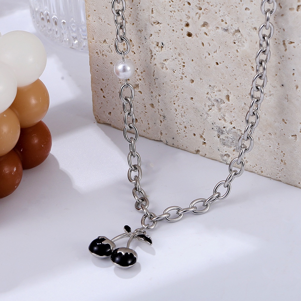 Vòng cổ Kim Loại Dày Mặt Hình Quả Cherry Màu Đen Phong Cách Hip Hop Punk Dành Cho Nữ Dự Tiệc