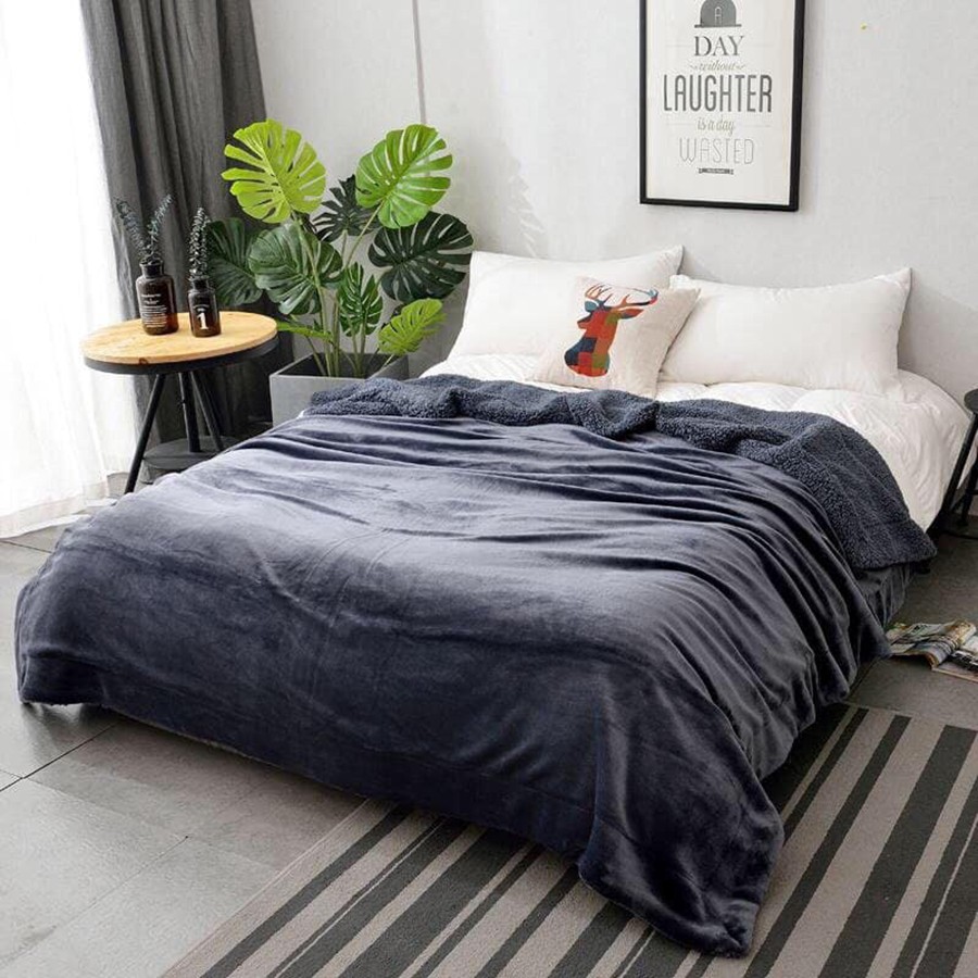 Chăn lông cừu Ultimate Emmibedding store