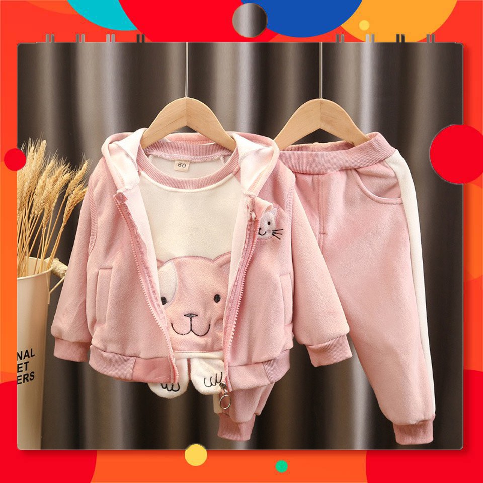 Set 3 chi tiết gồm áo, quần và gile chất nỉ bông hình mèo dễ thương cho bé gái size 80-120