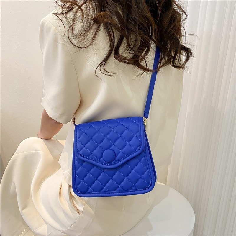 Túi Đeo Chéo Hình Vuông Nhỏ Thêu Họa Tiết Đính Đá Phong Cách Cổ Điển Thời Trang NB00282