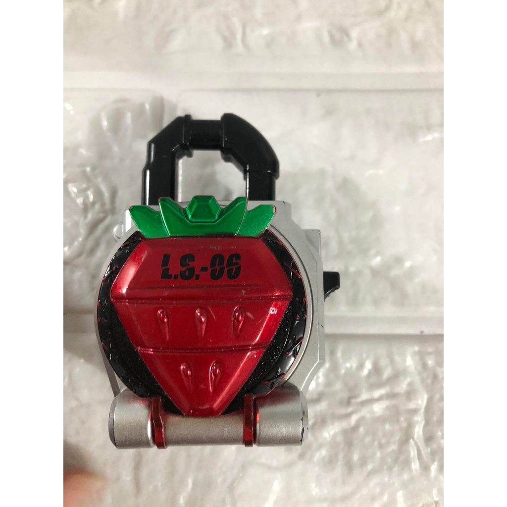 Đồ chơi DX Lockseed