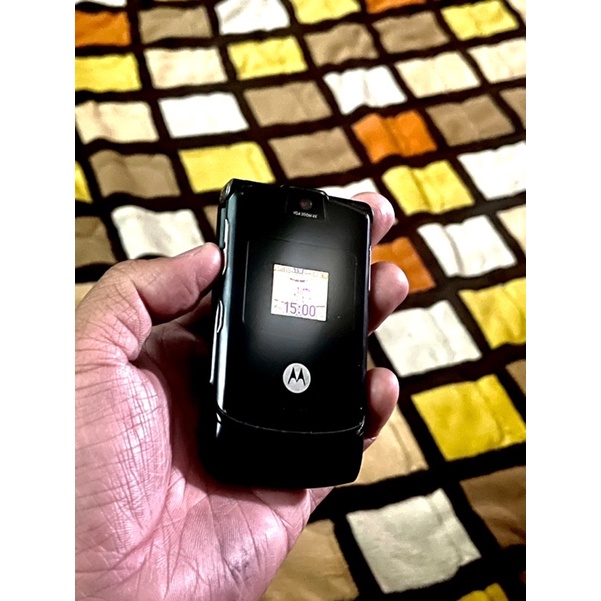 Motorola V3