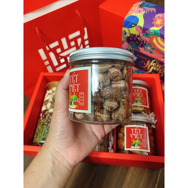Set quà tết hạt dinh dưỡng Xuân 2022 (mứt mix, nho khô, khô gà, hạnh nhân rang bơ, hạt điều A cồ