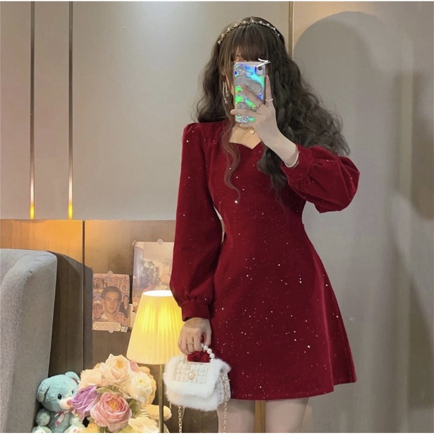 Váy Nhung Tiểu Thư, Đầm Nữ Tay Dài Dáng Xòe Khoét Ngực Màu Đỏ, Váy Thiết Kế Siêu Tôn Dáng, Phong Cách Sang Chảnh. | BigBuy360 - bigbuy360.vn