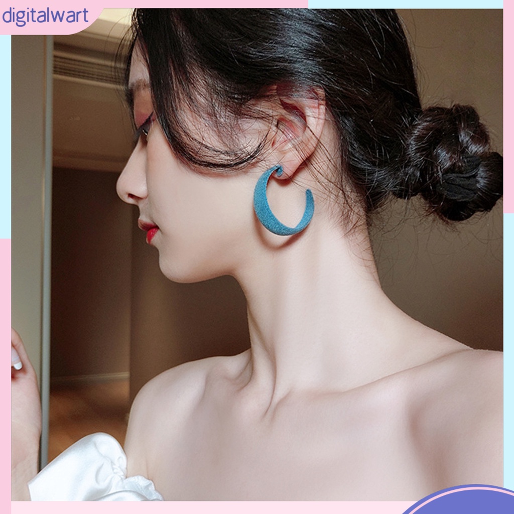 Đôi Khuyên Tai Hình Vòng Tròn Lớn Thời Trang Cho Nữ