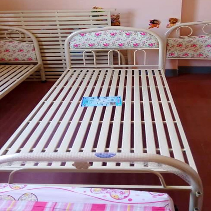 giường sắt 1m2x2m