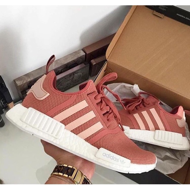 GIẦY Sneaker NMD R1 Vapor Pink