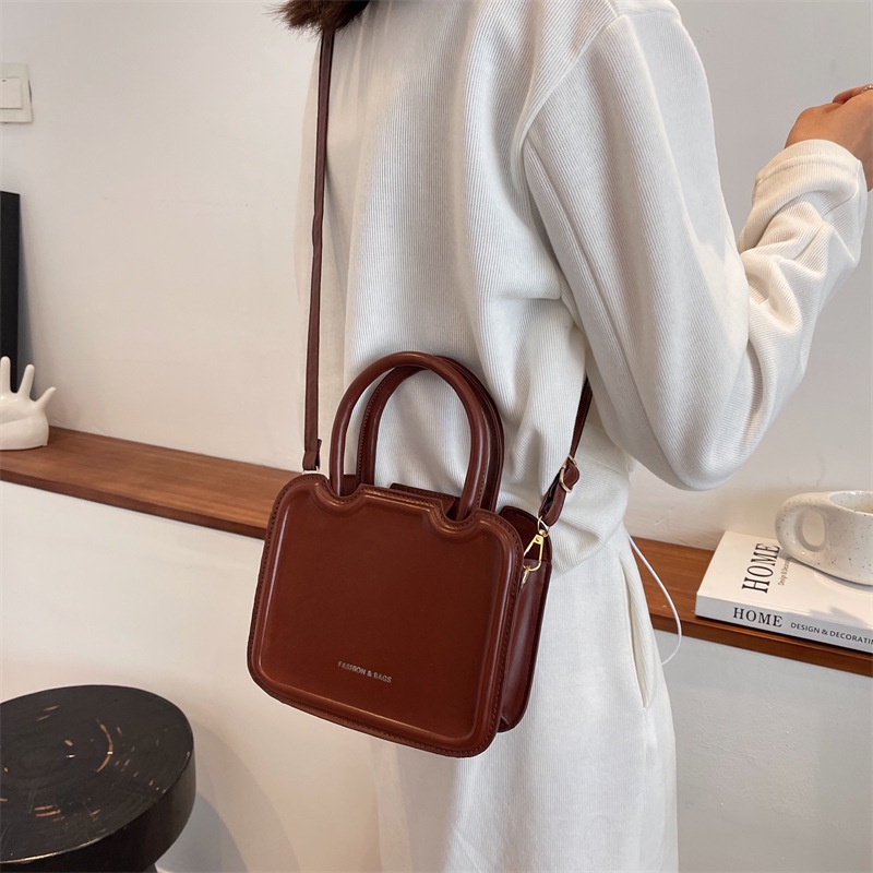 Túi đeo chéo IELGY đơn giản thời trang cho nữ