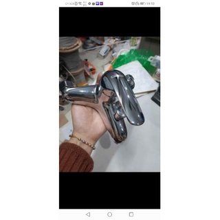 Vòi sen tắm Caesar