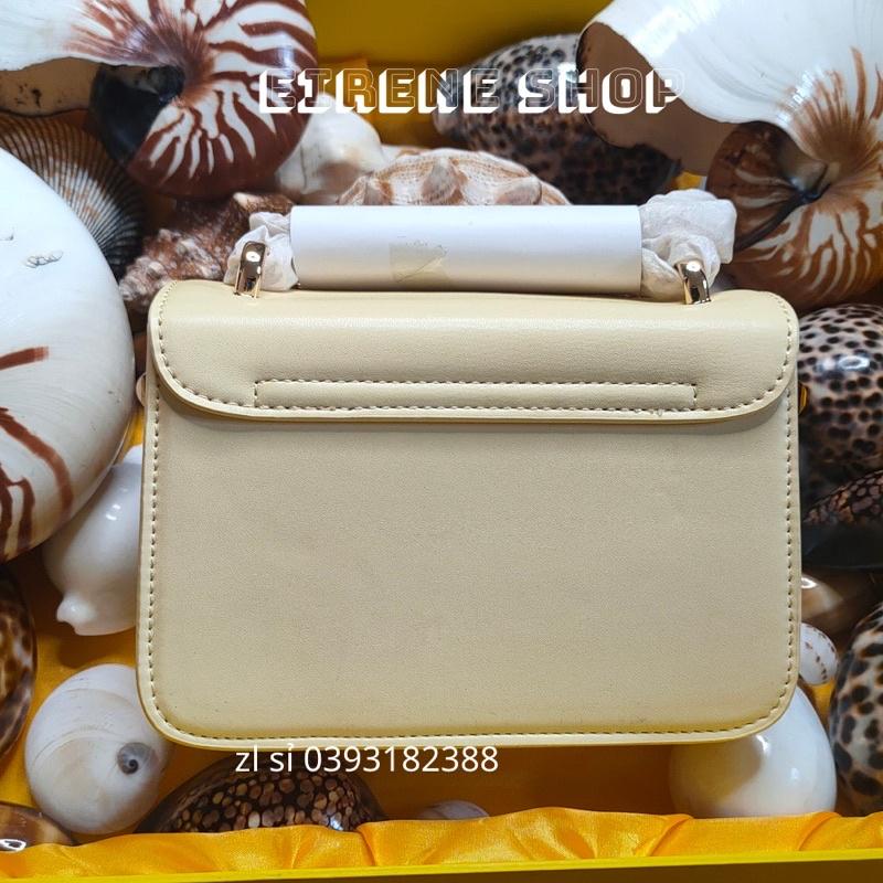 Túi xách dây đeo kim loại khoá bấm hai đinh phủ chần bông Metallic  bag