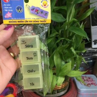 Hộp chia thuốc 0065