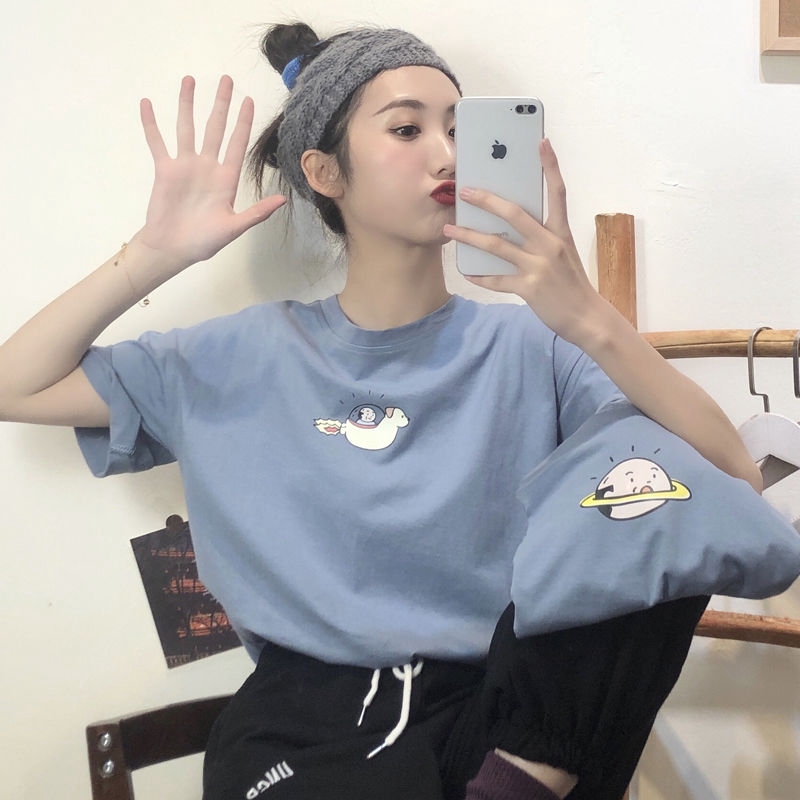 Áo thun in họa tiết hoạt hình phong cách Hàn Quốc 2020 cho phái nữ