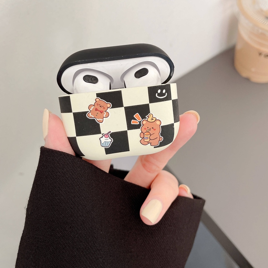 Vỏ Bảo Vệ Hộp Sạc Tai Nghe Airpods 3 Pro 2/ 3 Họa Tiết Sọc Ca Rô + Chú Gấu Dễ Thương Thời Trang 2019 Ốp