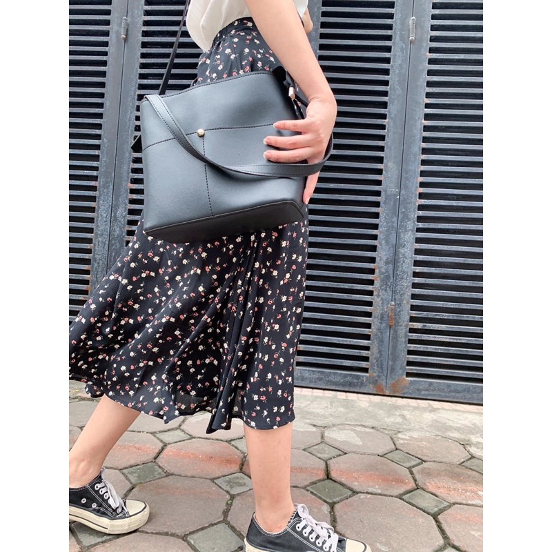 [Ảnh thật/Video]Chân váy midi hoa nhí phong cách ulzzang | BigBuy360 - bigbuy360.vn